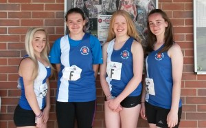 U17 4x300m relay team